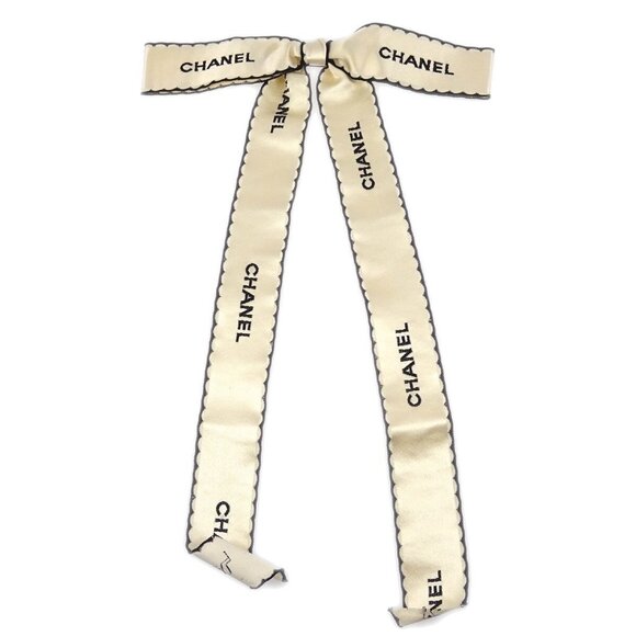 Chanel Bow Brooch Pin White 181746 - Picture 1 of 4